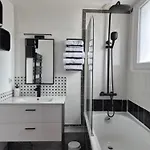 Le Diapason Apartment